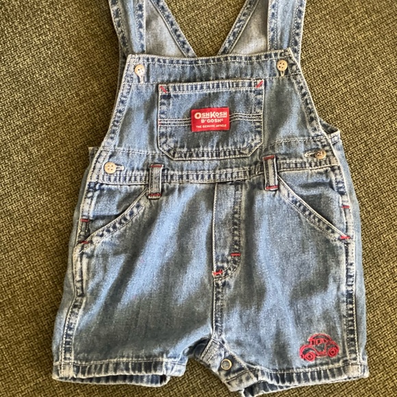 Vintage OshKosh B'gosh Blue Denim Overalls Classic Style - Picture 1 of 3